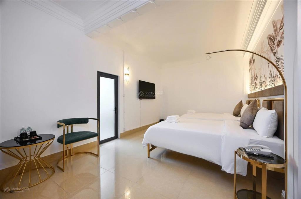 Cho thuê khách sạn 372 triệu, 2800m2 tại an dương vương, q5, hcm giá cực chất