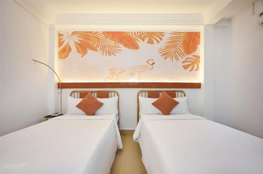 Cho thuê khách sạn 372 triệu, 2800m2 tại an dương vương, q5, hcm giá cực chất