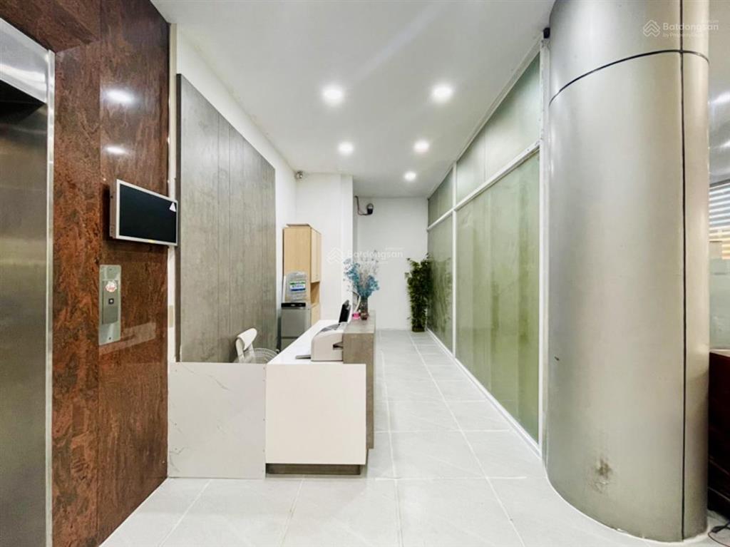 Cho thuê building 2 mặt tiền  dtsd 1900m2 đường trần quý kiên đảo kim cương  phường cát lái