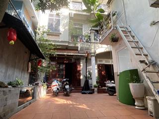 Chính chủ  cho thuê nhà 04 tầng ngõ 172 âu cơ, tây hồ