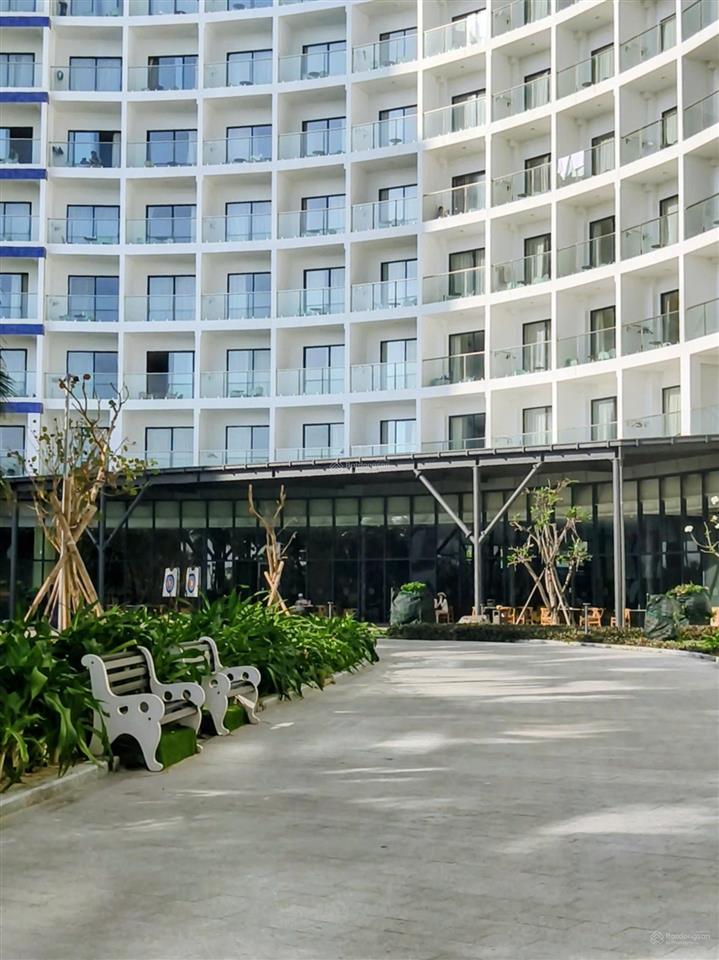 Cho thuê căn hộ lib tầng 10 resort arena cam ranh  view biển, bao phí dịch vụ