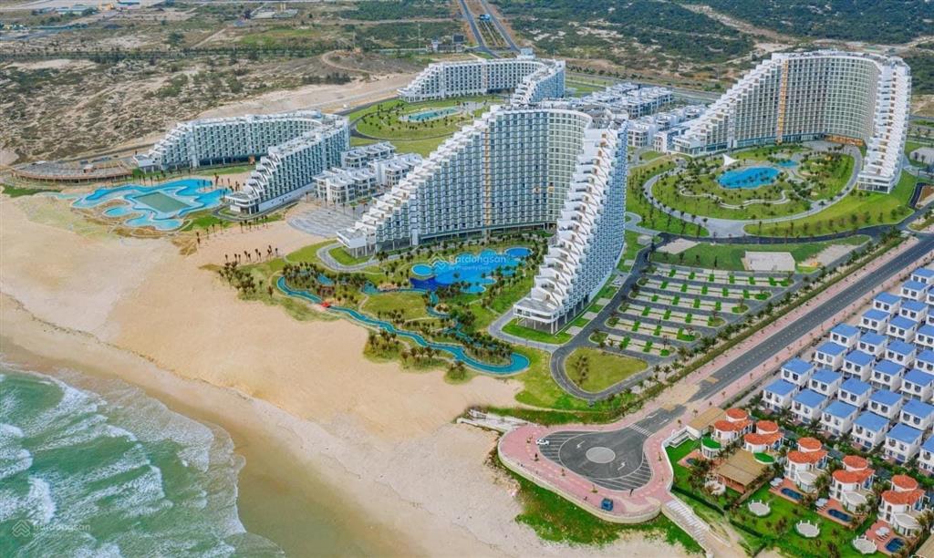 Cho thuê căn hộ lib tầng 10 resort arena cam ranh  view biển, bao phí dịch vụ