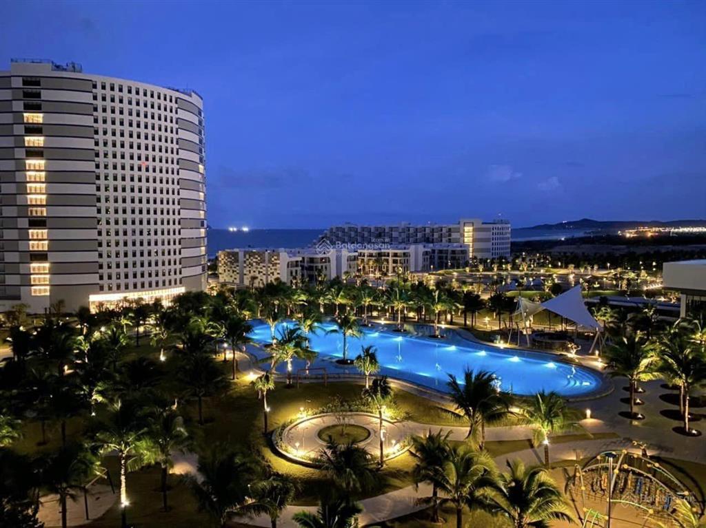 Căn hộ khách sạn tại the arena bãi dài cam ranh  850k/đêm  tiêu chuẩn resort 4*