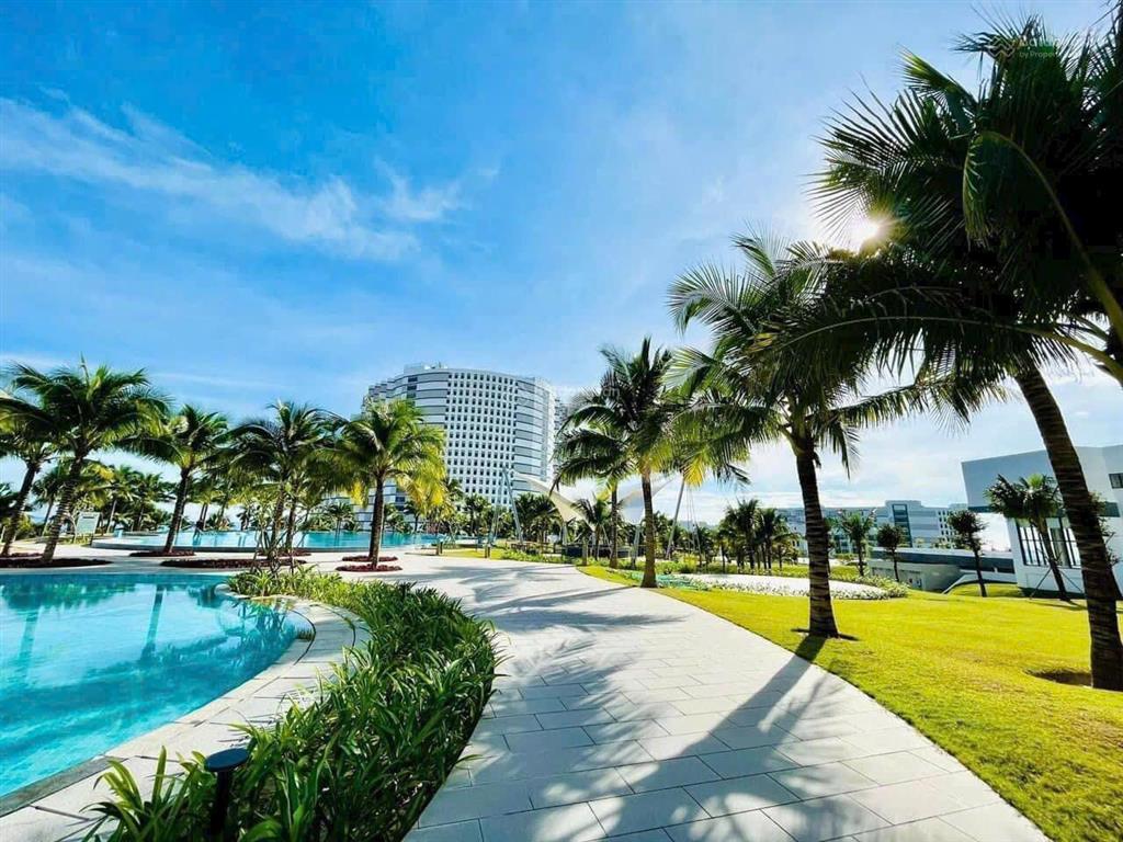 Căn hộ khách sạn tại the arena bãi dài cam ranh  850k/đêm  tiêu chuẩn resort 4*