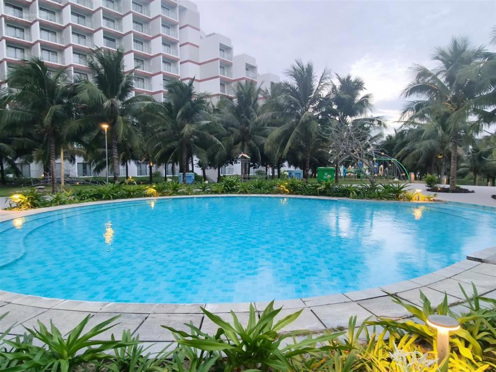 Tòa light lia tầng 8  lia08.05 view biển, hồ bơi, gần thang máy và bếp  giá 1.12 tỷ bao sang tên