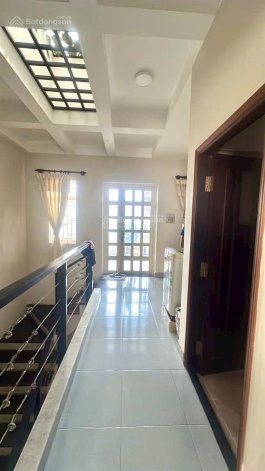 Bán nhà mặt tiền đường khu dân cư,xe hơi ngủ nhà,diện tích 5x18 kết cấu 4 tầng,giá chỉ 11 tỷ x