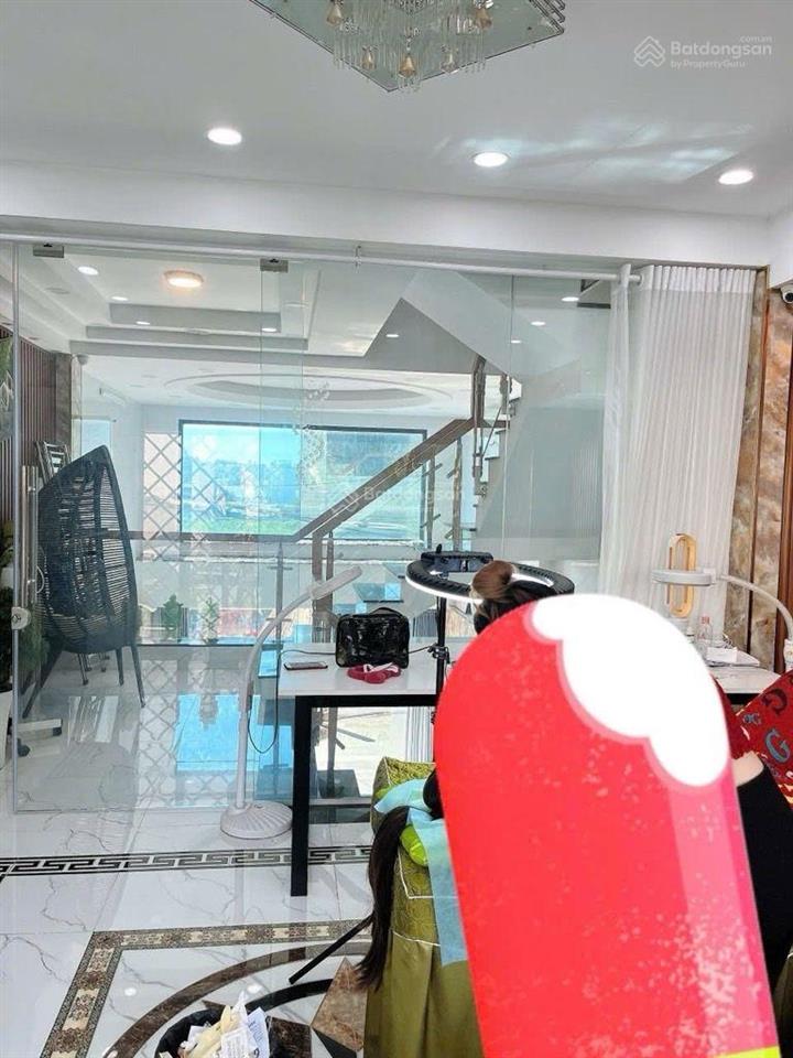 Bán nhà 5 tầng,xe hơi vào nhà, full nội thất đường huỳnh tấn phát quận 7, giá chỉ 7 tỷ x