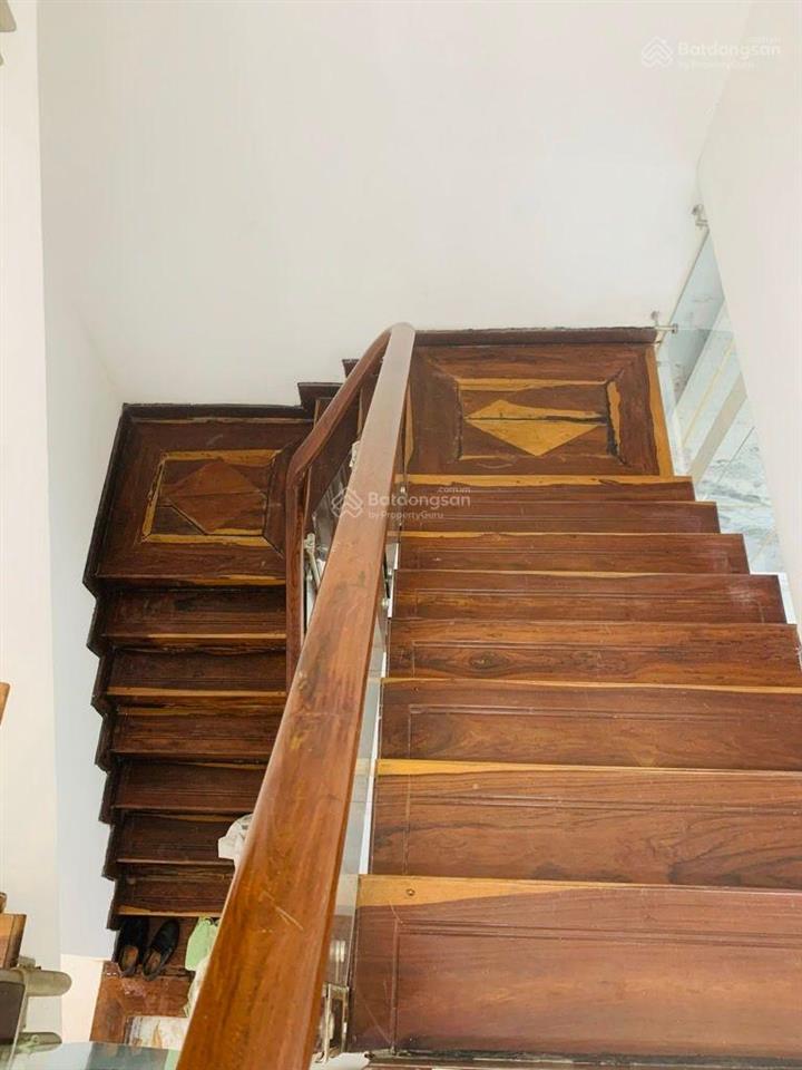 Bán biệt thự mới 3 tầng, đường nguyễn thị thập, xe hơi vào nhà, dt 7,5x15m, giá chỉ 16 tỷ x