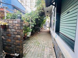 Bán biệt thự 3 tầng, lô góc 2 mặt tiền đường xe hơi vào nhà, đường lý phục man giá 11 tỷ x