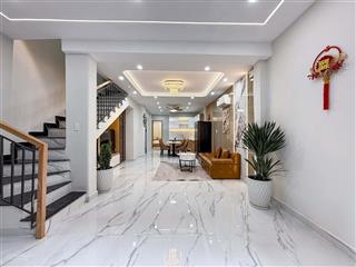 Bán nhà mới ngay ngã tư hàng xanh, 60m2 (4.6x13m) 2 tầng 3 phòng ngủ đủ nội thất, chỉ 6.85 tỷ tl