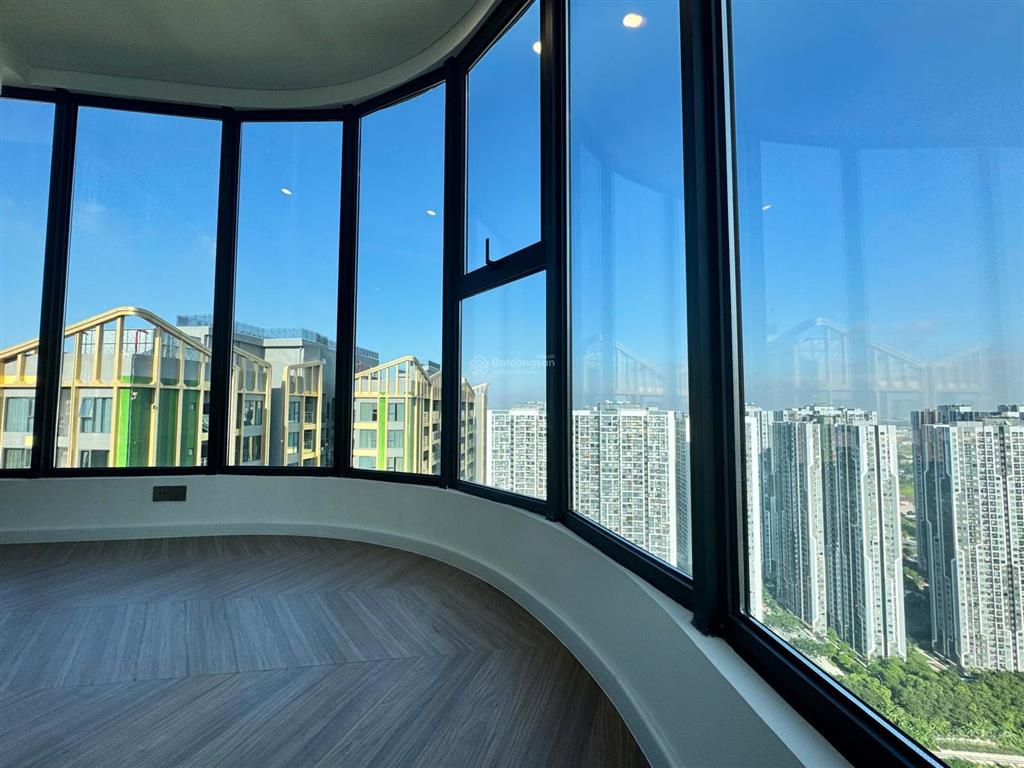 Cho thuê căn góc 2pn rất đẹp, tòa a2 lumière evergreen, mpdv, 11 tr/tháng
