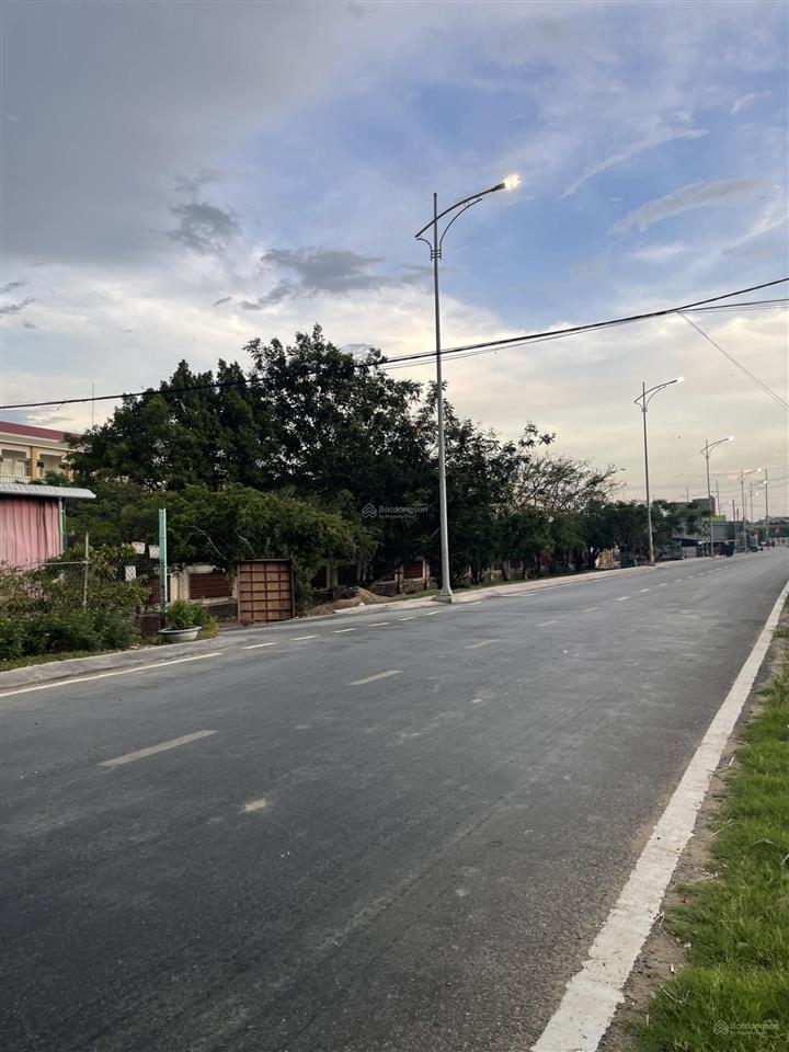 Hơn 4ha ngay khu công nghiệp dầu khí cảng vàm láng gò công tiền giang (đồng tháp)