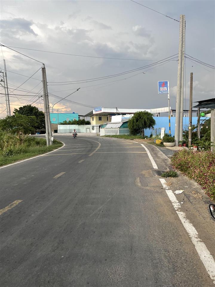 Hơn 4ha ngay khu công nghiệp dầu khí cảng vàm láng gò công tiền giang (đồng tháp)