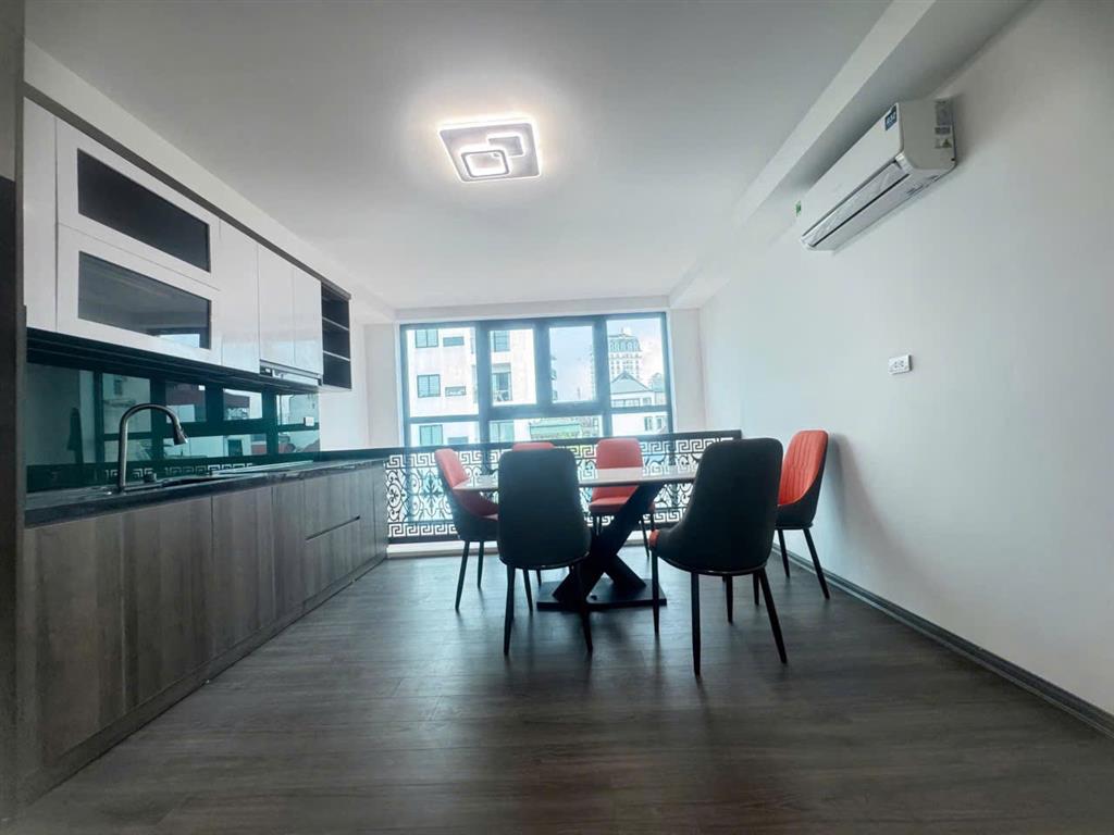 Bán nhà riêng phân lô Hoàng Văn Thái 56m 4 tầng gara ô tô vừa ở vừa kinhdoanh VP cực đẹp