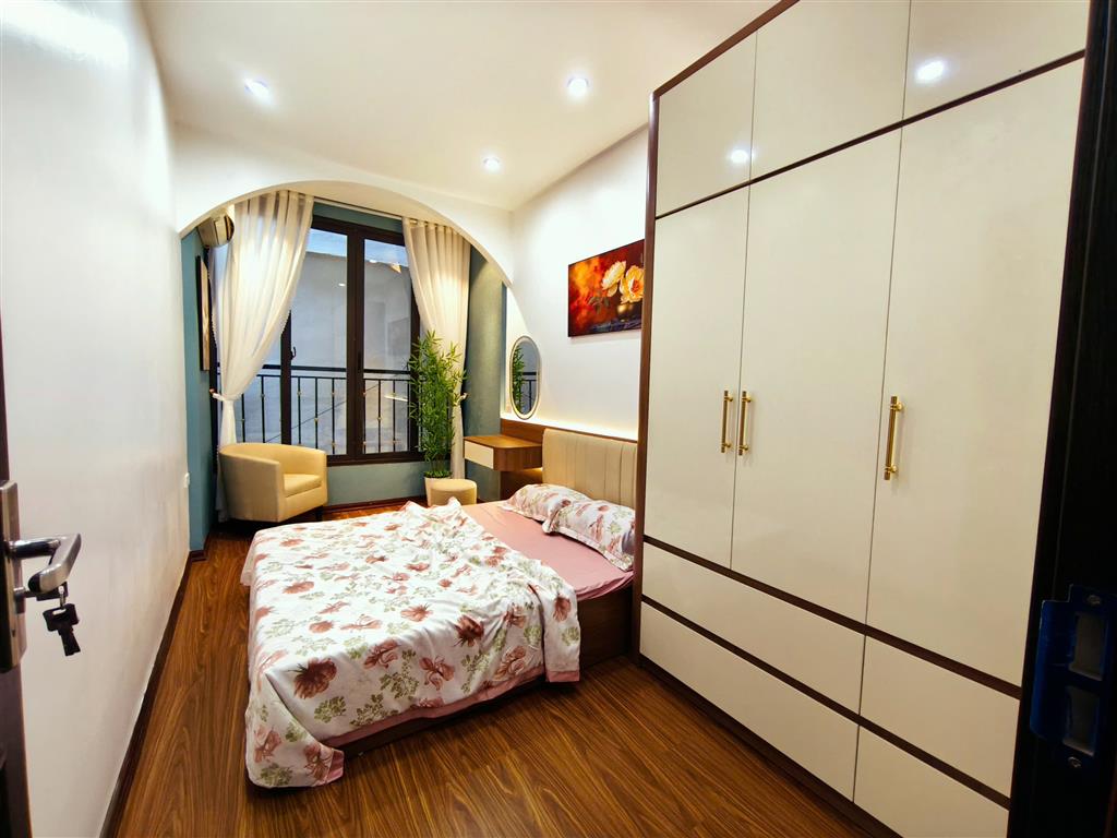 🔥 PHÂN LÔ NÚI TRÚC – BA ĐÌNH  26M² × 7 TẦNG – Ô TÔ ĐỖ CỬA – Ở + KINH DOANH – 8.6 TỶ 🔥