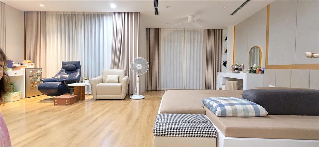 HIẾM!!!! BÁN NHÀ  LIỀN KỀ TÂY HỒ RESIDENCE – VÕ CHÍ CÔNG  136M² – 4 TẦNG + HẦM – THANG