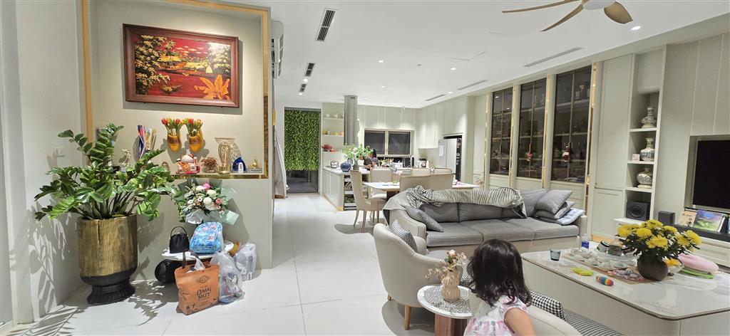 HIẾM!!!! BÁN NHÀ  LIỀN KỀ TÂY HỒ RESIDENCE – VÕ CHÍ CÔNG  136M² – 4 TẦNG + HẦM – THANG