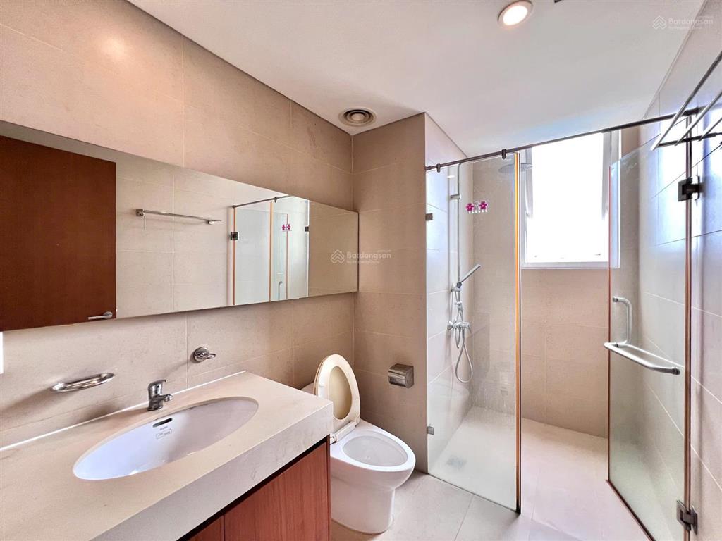 Cho thuê thảo điền pearl 3pn! tầng cao  view trực diện sông sài gòn và landmark. nội thất cơ bản