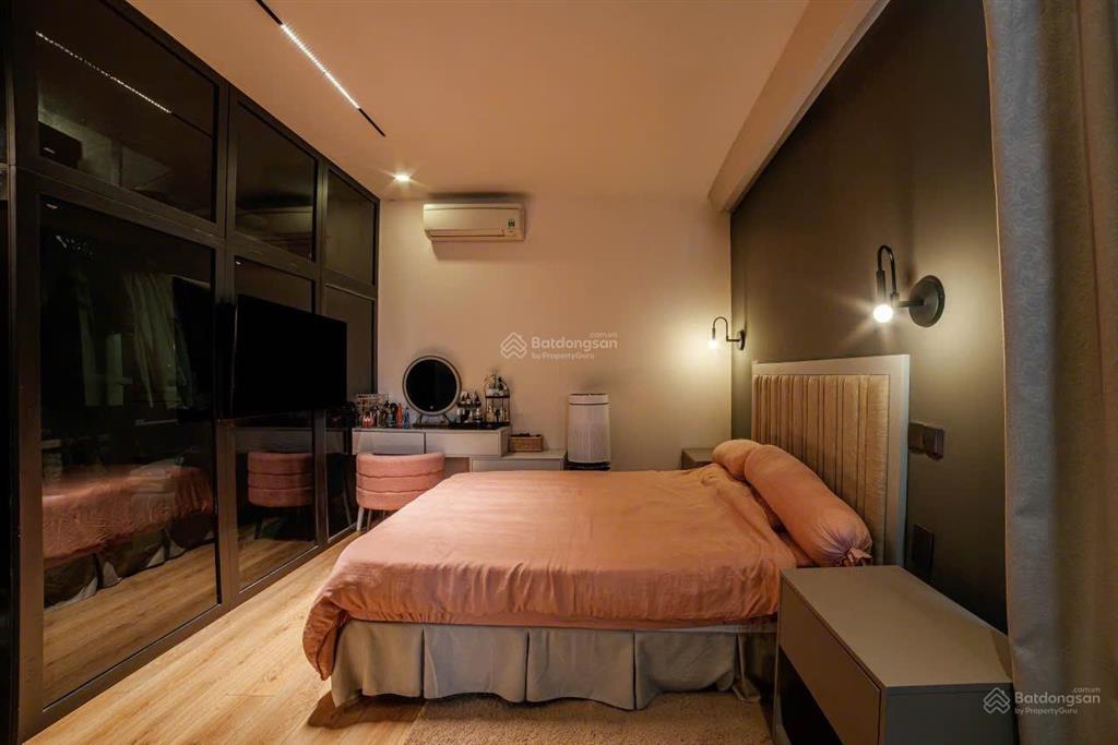 Bán thảo điền pearl 2pn! căn góc, tầng cao  lựa chọn phù hợp với giá tốt tại dự án. sẵn sổ hồng