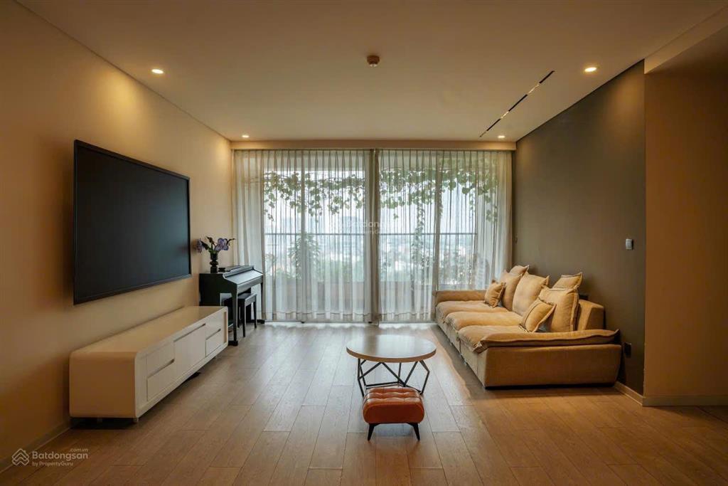 Bán thảo điền pearl 2pn! căn góc, tầng cao  lựa chọn phù hợp với giá tốt tại dự án. sẵn sổ hồng