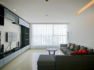 Cho thuê thảo điền pearl với 3 phòng ngủ. nội thất đầy đủ như hình với tầng cao. đang trống sẵn