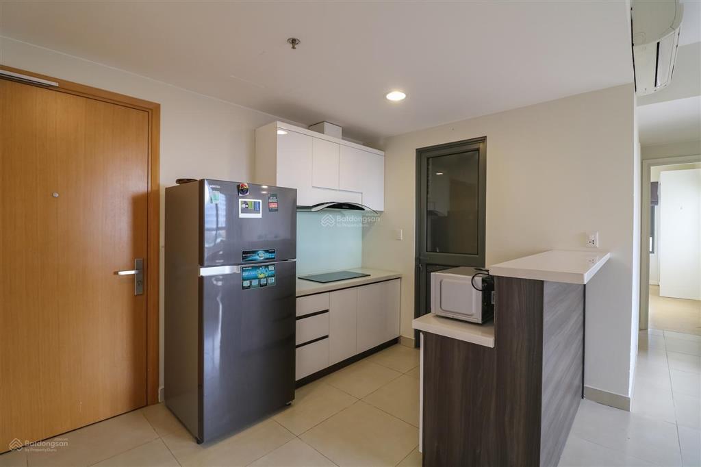 Bán masteri thảo điền với 2 phòng ngủ. nội thất đầy đủ  view hồ bơi. người nước ngoài mua được