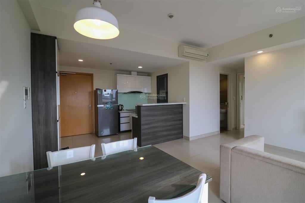 Bán masteri thảo điền với 2 phòng ngủ. nội thất đầy đủ  view hồ bơi. người nước ngoài mua được