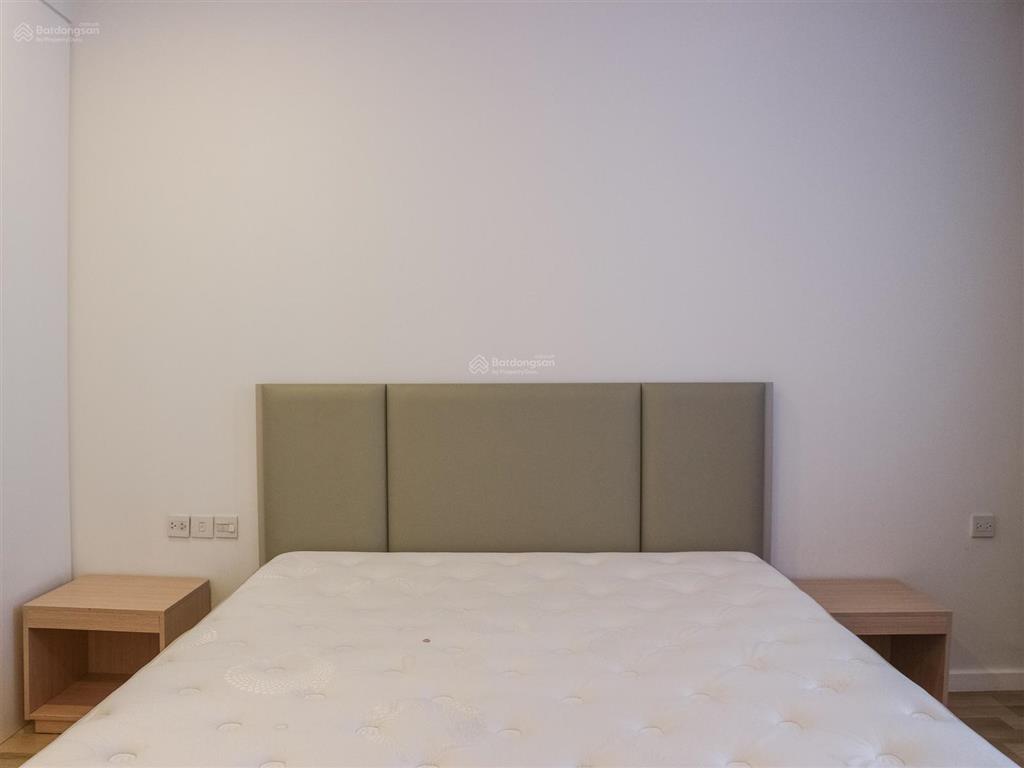 Cho thuê căn hộ sarimi 2pn! tầng 07 với view công viên thoáng mát. nội thất đầy đủ như hình