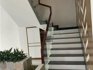 Nhà siêu đẹp thoáng mát cho thu nhập cao đường bưng ông thoàn.