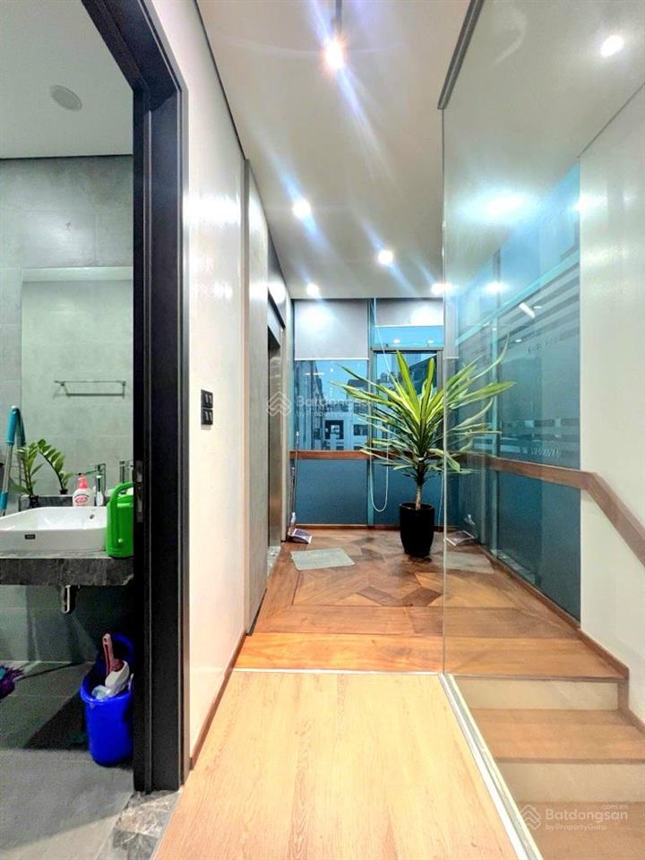 Lk galaxy vạn phúc  hà đông, mặt trục chính, kinh doanh, thang máy, 100m  40 tỷ 0962 797 ***