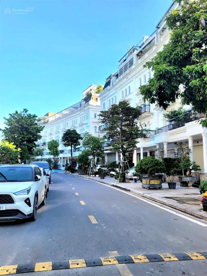 Bán lk khu đt louis city đại mỗ, thang máy, nội thất cao cấp  110m6tầng35.8tỷ 0962 797 ***