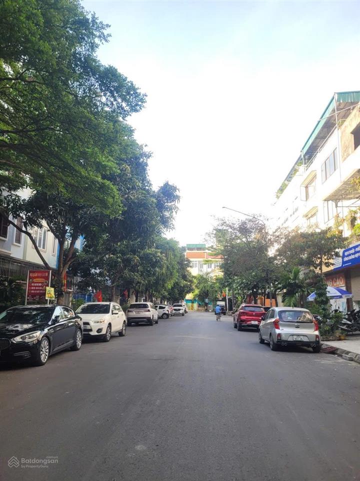 Bán liền kề văn khê, kinh doanh, ôtô tránh, vị trí đẹp, 2 mặt thoáng 83m2  chỉ 18.6tỷ. 0962 797 ***