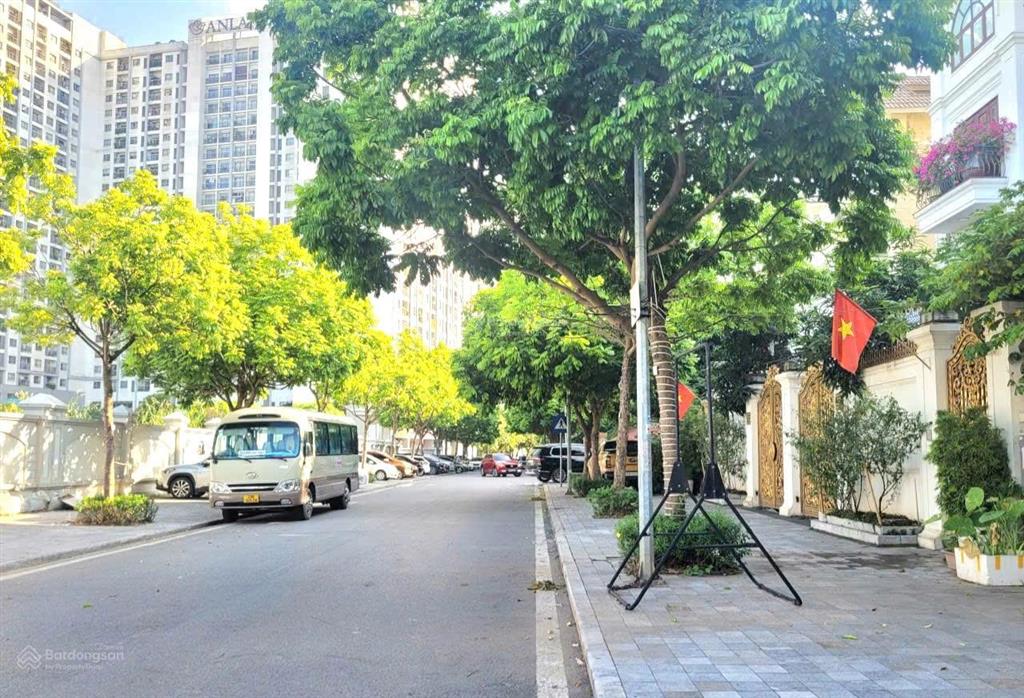 Bán gấp biệt thự bề thế  khu a dương nội, lô góc, nội thất sang trọng 190m  37,3 tỷ 0962 797 ***