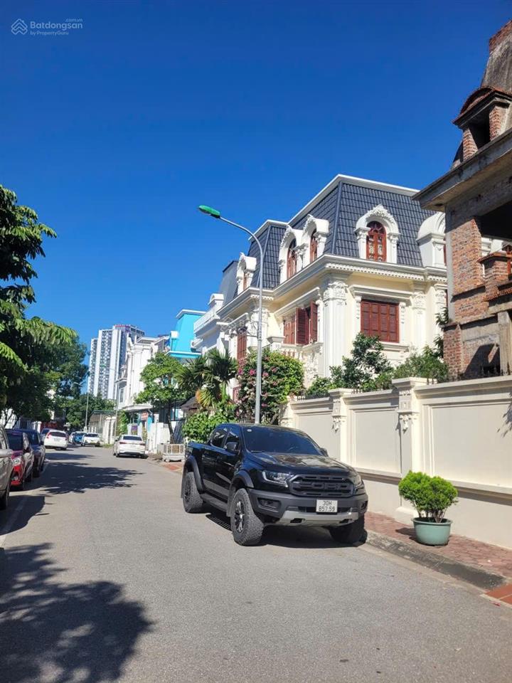 Biệt thự liền kề sa đôi 3 mặt thoáng công viên trước nhà 90m mt6m chỉ 22,7 tỷ