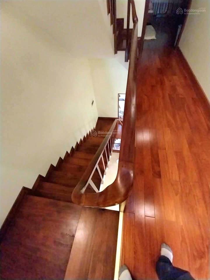 Bán gấp nhà đẹp liền kề làng việt kiều châu âu  mỗ lao, đường 3 ô tô tránh  79m  4 tầng  23 tỷ.
