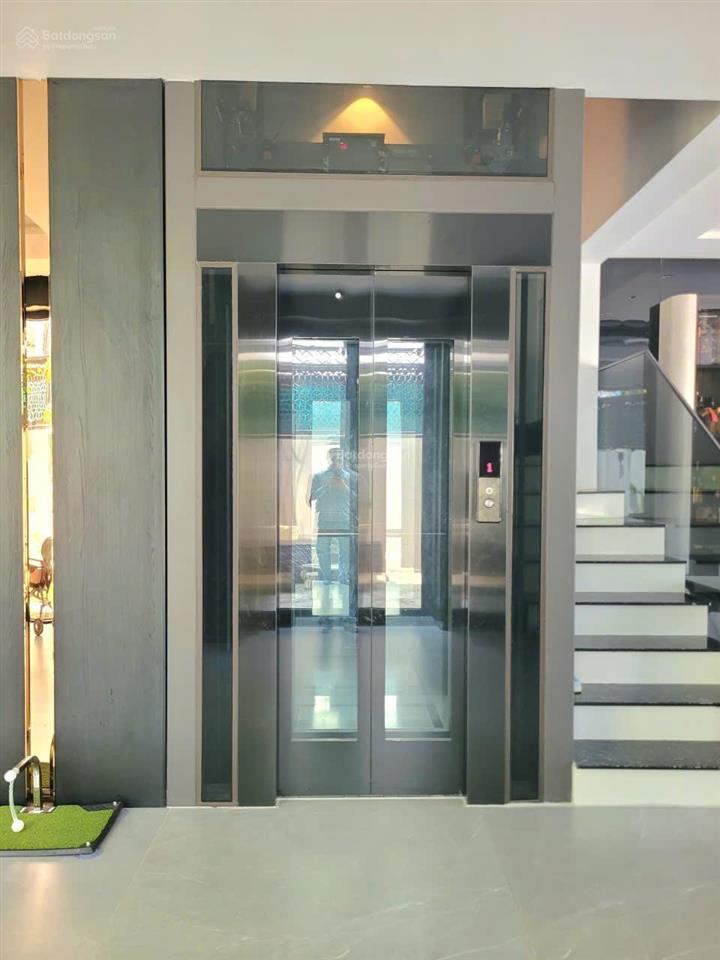 Biệt thự đẹp long lanh bề thế  thang máy gleximco  lê trọng tấn  210m2  4 tầng. 0962 797 ***