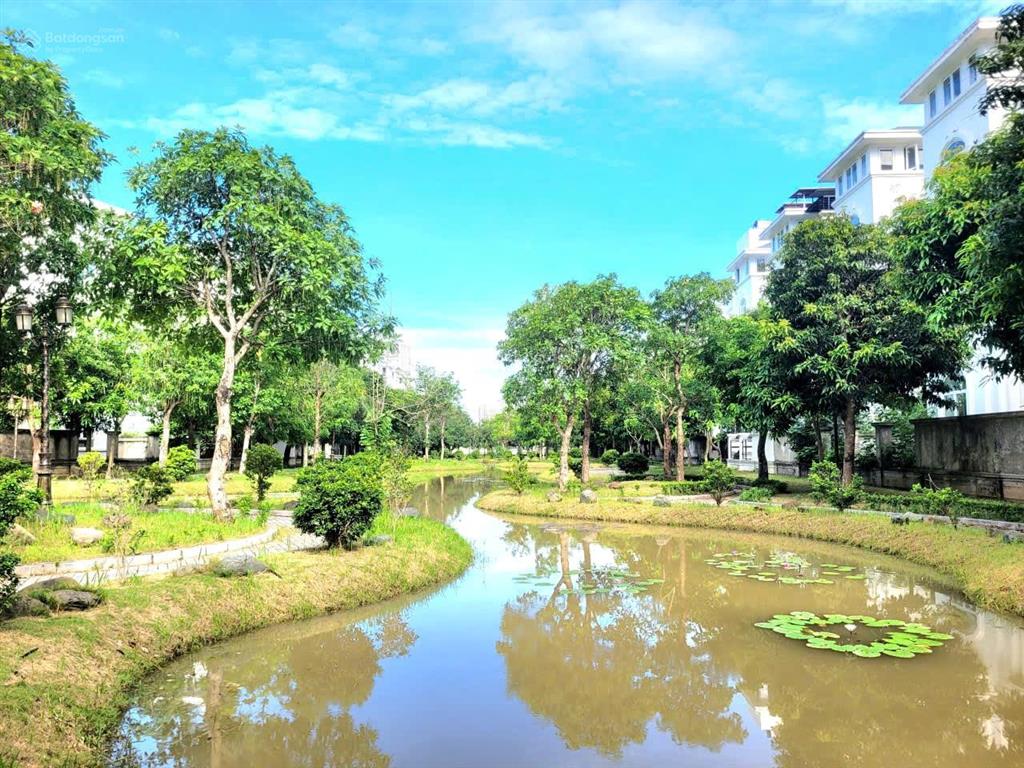 Bán liền kề louis đại mỗ  vị trí đẹp  dt 110m  5 tầng  kinh doanh  giá tốt 0962 797 ***
