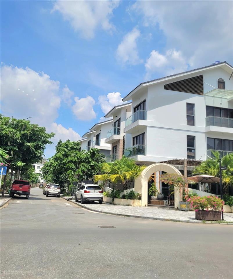 Biệt thự an vượng  dương nội  ngay công viên thiên văn học  189m32 tỷ 0962 797 ***