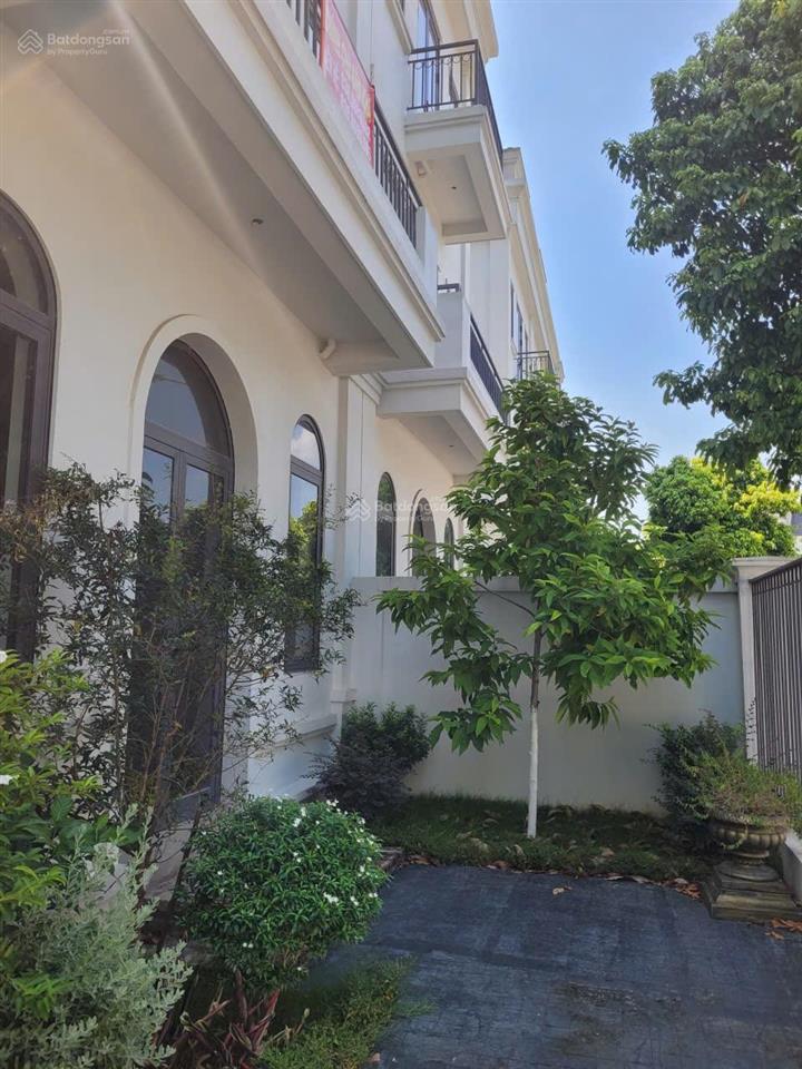 Bán biệt thự solasta mansion dương nội  nhà thô  ô chờ thang máy  215m  36 tỷ 0962 797 ***