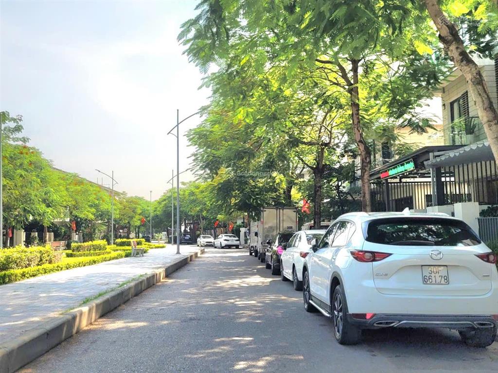 Biệt thự an vượng  dương nội  sát công viên thiên văn học  180m  4 tầng  30 tỷ 0962 797 ***