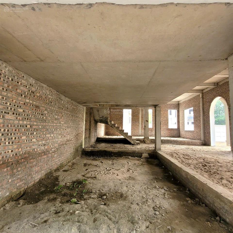 Bán biệt thự sân vườn gleximco lê trọng tấn 250m mặt tiền 12m view vườn hoa30 tỷ 0962 797 ***