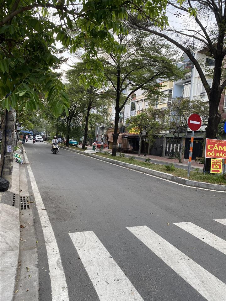 Bán nhà kdc cao lổ p4 q8, 4x15m, trệt + lửng + 2 lầu sân thượng