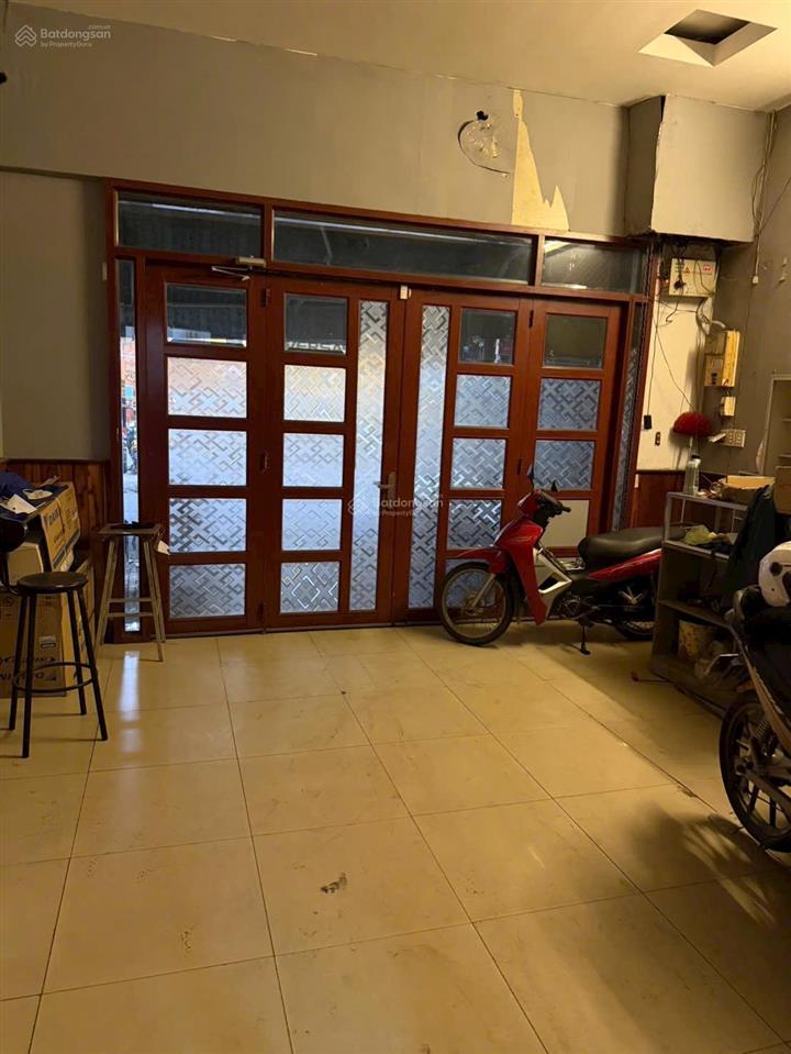 Bán nhà mt kinh doanh, đường 5 phạm hùng p4q8 ( thông vào kdc cao lổ ) dt 5x15m, 3.5 tấm