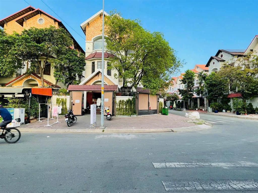 Bán biệt thự góc 2mt, dt 13x20m, khu trung sơn (him lam 6a)