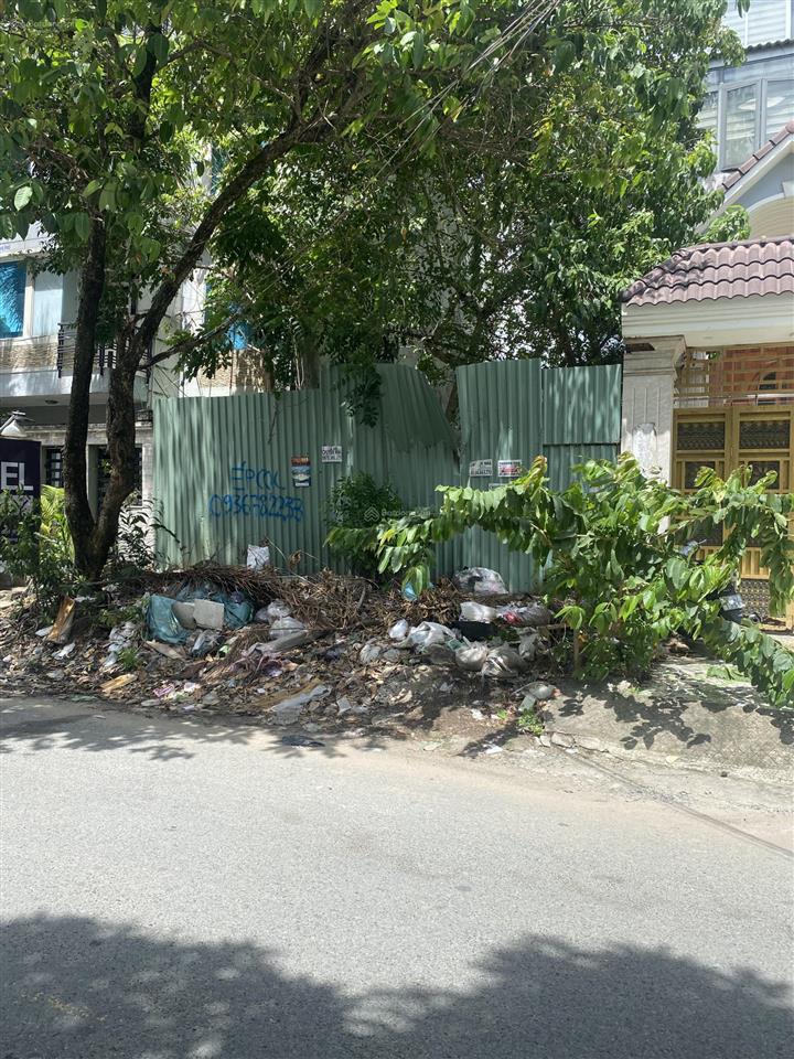 Bán lô đất sát đường số 10 kdc phong phú 5, dt 7x19.5 (136.5m2)