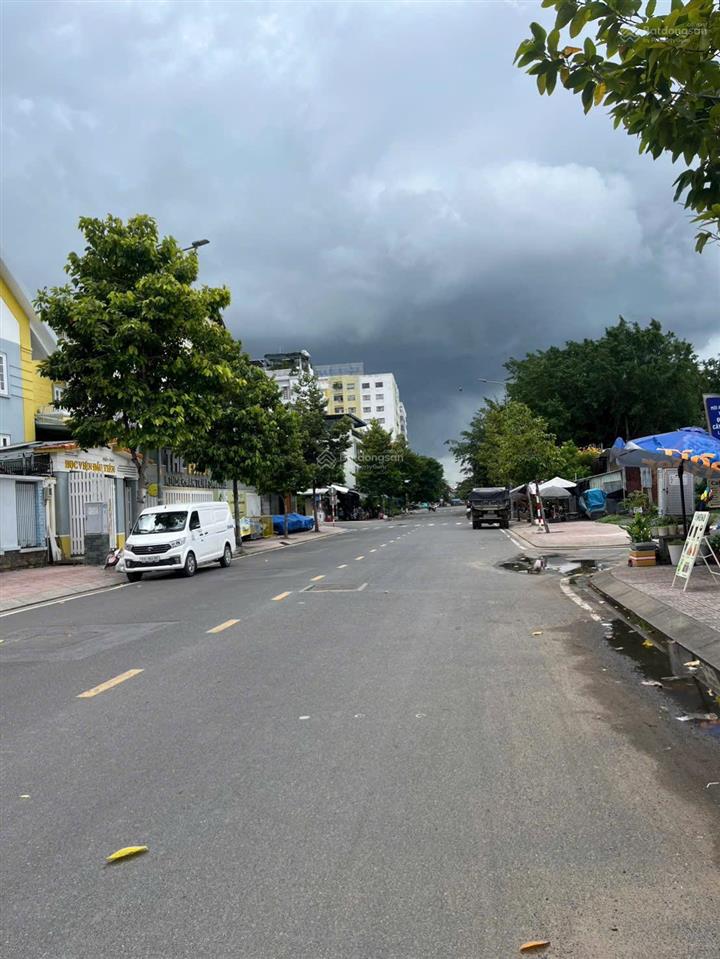 Bán nhà kho mt dương bạch mai p5 q8, dt 12.5x24m (301m2)