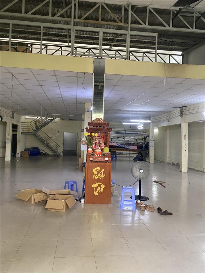 Bán nhà kho mt dương bạch mai p5 q8, dt 12.5x24m (301m2)