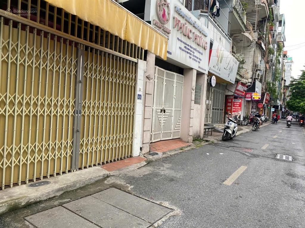 Chính chủ cho thuê nhà dt 12 m2 mặt phố khương thượng, tiện kd, gần chợ, trường đh, trường mầm non