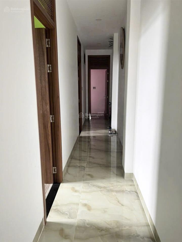 Giảm 4 tỷ bán nhà phố mặt tiền sổ riêng nguyễn đình chiểu đường trước nhà 14m