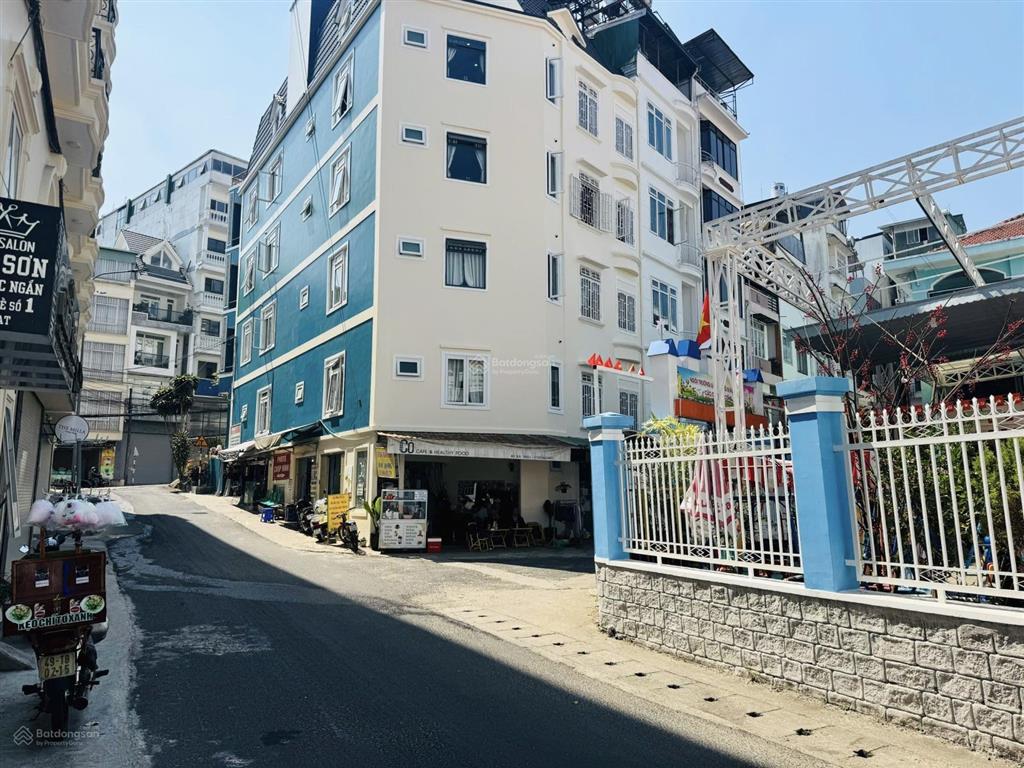Giảm gấp 3 tỷ bán hotel 2 mặt tiền bà triệu đà lạt  cách hồ xuân hương chỉ 800m